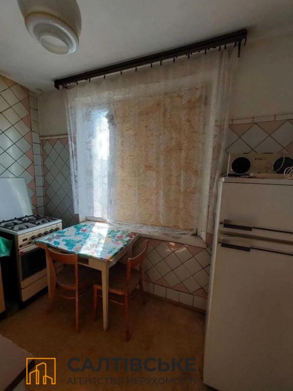 Продаж 2 кімнатної квартири 46 кв. м, Тракторобудівників просп. 162б