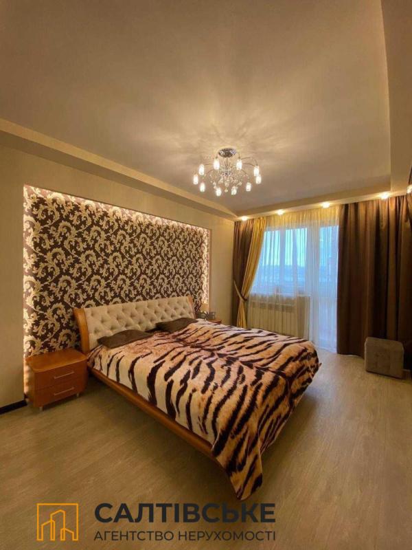 Sale 3 bedroom-(s) apartment 74 sq. m., Hvardiytsiv-Shyronintsiv Street 59д