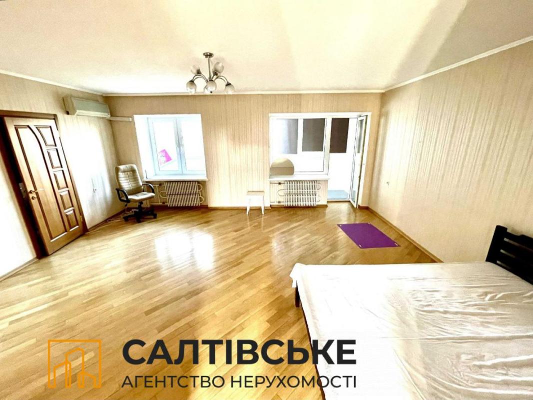 Sale 5 bedroom-(s) apartment 153 sq. m., Akademika Pavlova Street 144