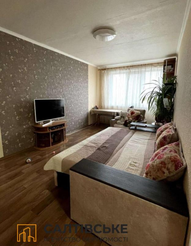 Sale 3 bedroom-(s) apartment 70 sq. m., Amosova Street 15