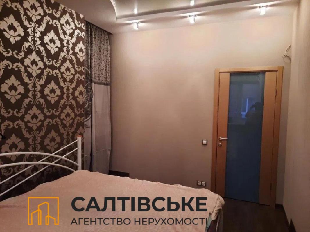 Продажа 3 комнатной квартиры 105 кв. м, Новоалександровская ул. 54а к1