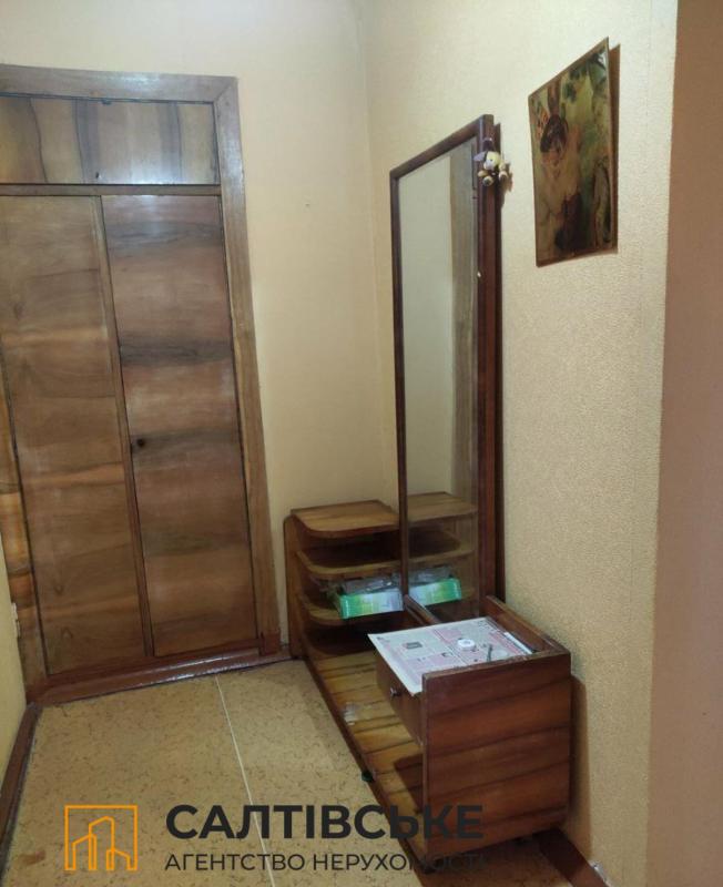 Продаж 1 кімнатної квартири 35 кв. м, Амосова вул. 5