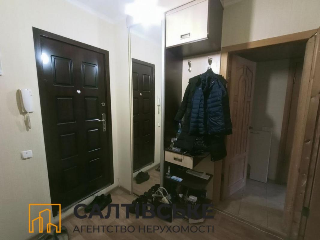 Продаж 2 кімнатної квартири 46 кв. м, Тракторобудівників просп. 162д