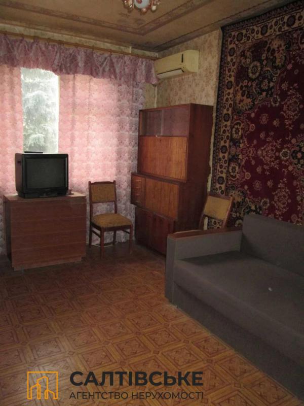 Продаж 3 кімнатної квартири 65 кв. м, Академіка Павлова вул. 142