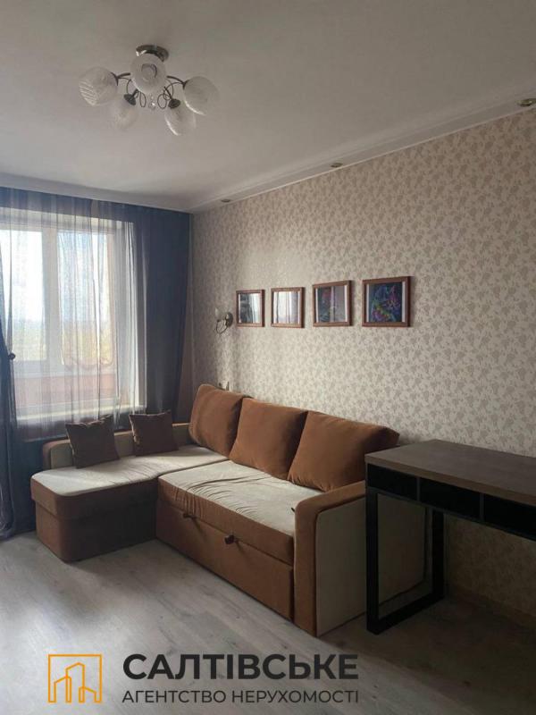 Sale 1 bedroom-(s) apartment 33 sq. m., Heroiv Pratsi Street 17