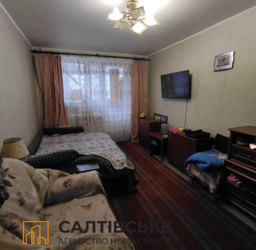 Sale 3 bedroom-(s) apartment 44 sq. m., Amosova Street 52