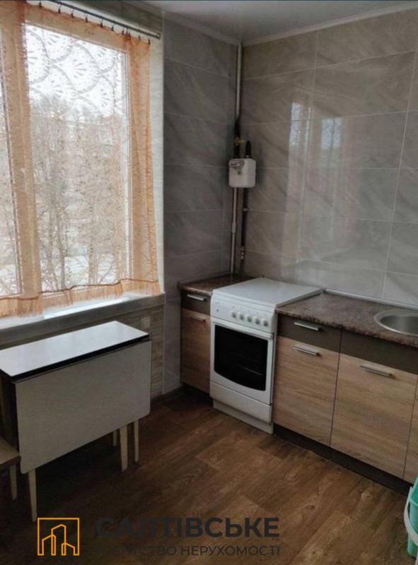 Продажа 1 комнатной квартиры 33 кв. м, Гвардейцев-Широнинцев ул. 61а