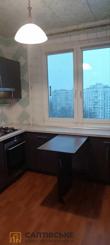 Продажа 2 комнатной квартиры 35 кв. м, Амосова ул. 25