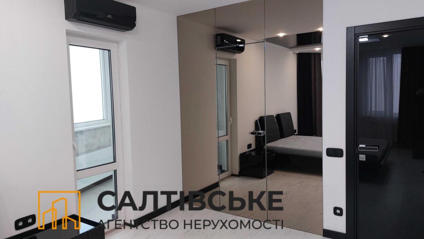 Sale 3 bedroom-(s) apartment 104 sq. m., Yuvileinyi avenue 67б