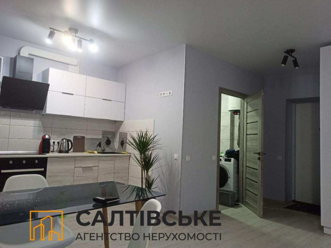 Sale 1 bedroom-(s) apartment 32 sq. m., Kozakevycha Street 31