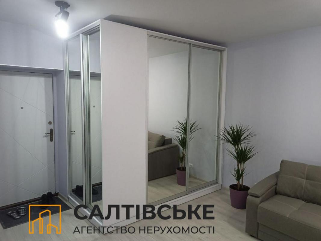 Продаж 1 кімнатної квартири 32 кв. м, Козакевича вул. 31