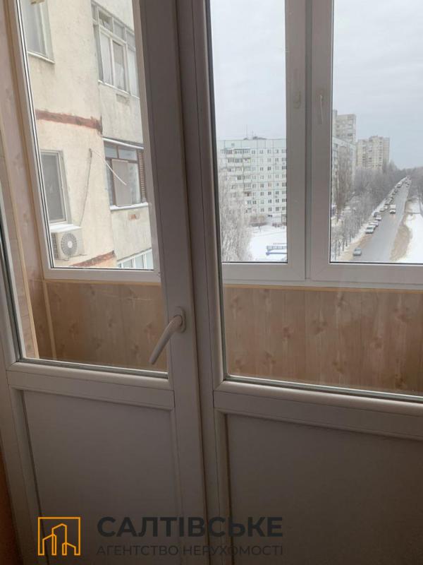 Продаж 2 кімнатної квартири 51 кв. м, Амосова вул. 42