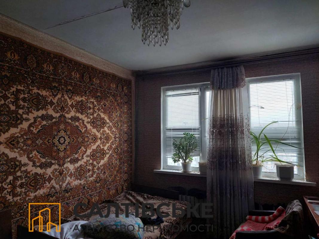 Продаж 3 кімнатної квартири 68 кв. м, Академіка Павлова вул. 140г