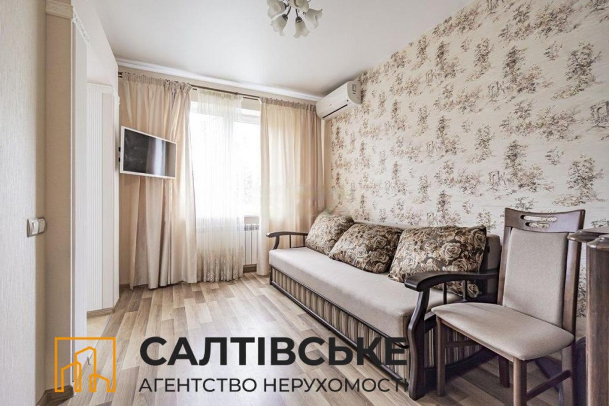 Продажа 3 комнатной квартиры 65 кв. м, Академика Павлова ул. 134б