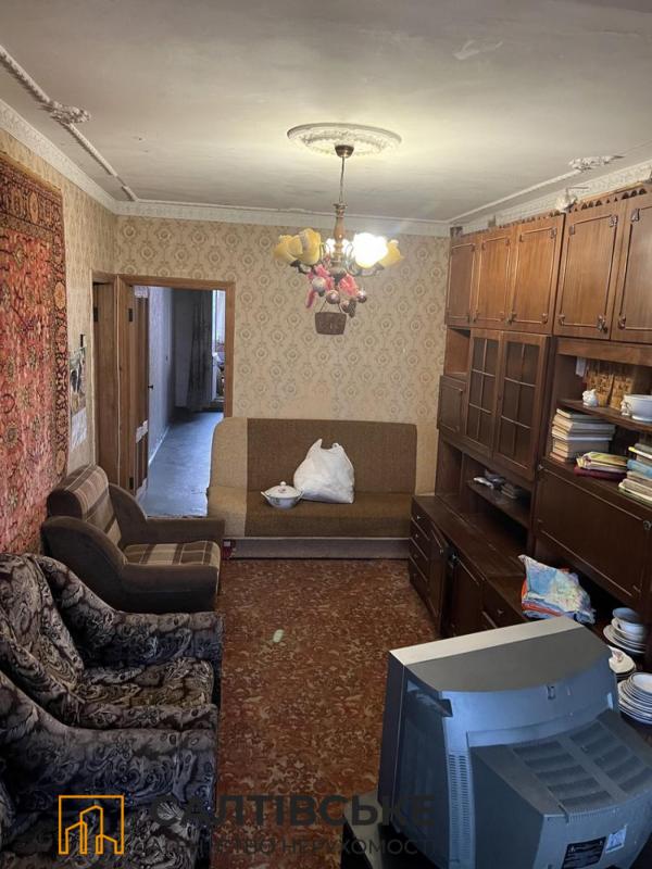 Sale 3 bedroom-(s) apartment 654 sq. m., Heroiv Pratsi Street 45