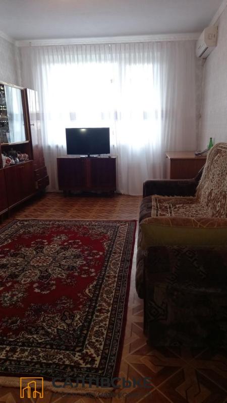 Продаж 2 кімнатної квартири 45 кв. м, Амосова вул. 23