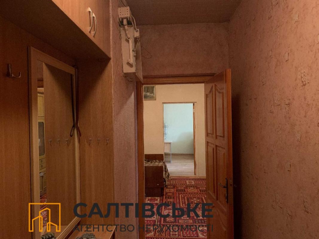 Sale 4 bedroom-(s) apartment 82 sq. m., Heroiv Pratsi Street 12д