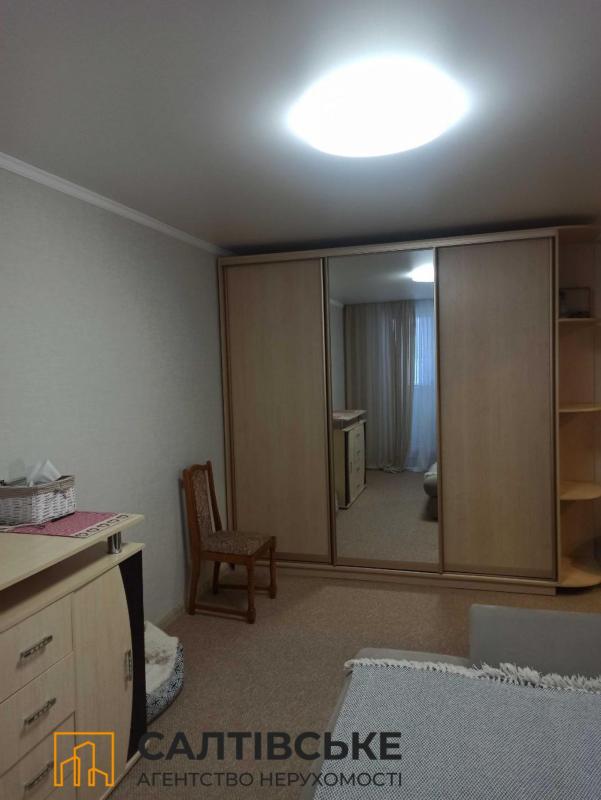 Продаж 2 кімнатної квартири 45 кв. м, Гвардійців-Широнінців вул. 73