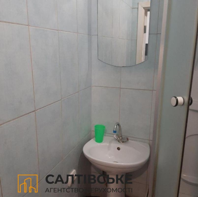 Sale 1 bedroom-(s) apartment 12 sq. m., Mykhailyka street (Vysochynenka Street) 7