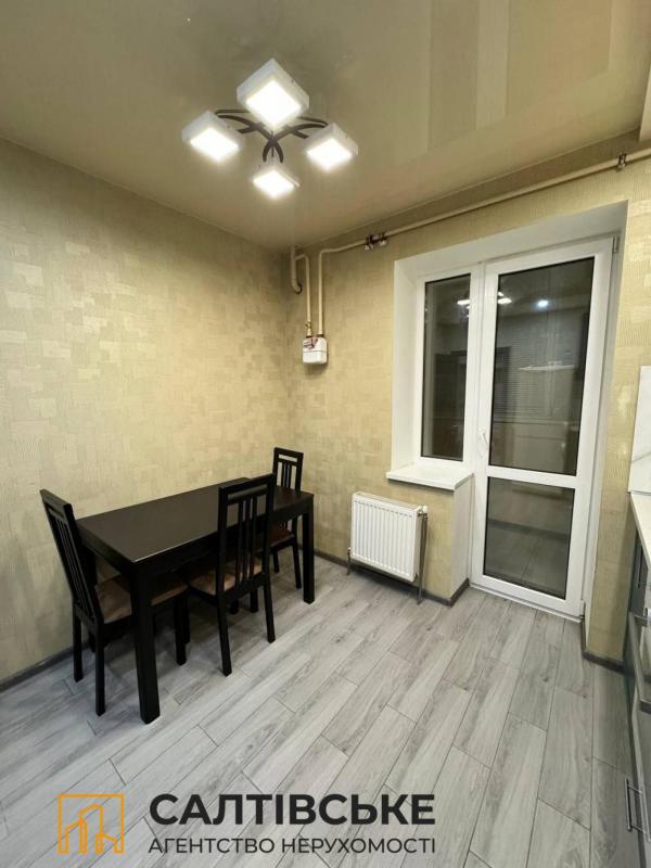 Продажа 2 комнатной квартиры 52 кв. м, Гвардейцев-Широнинцев ул. 29в