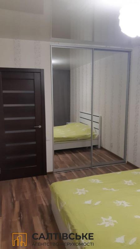 Sale 3 bedroom-(s) apartment 65 sq. m., Akademika Pavlova Street 142