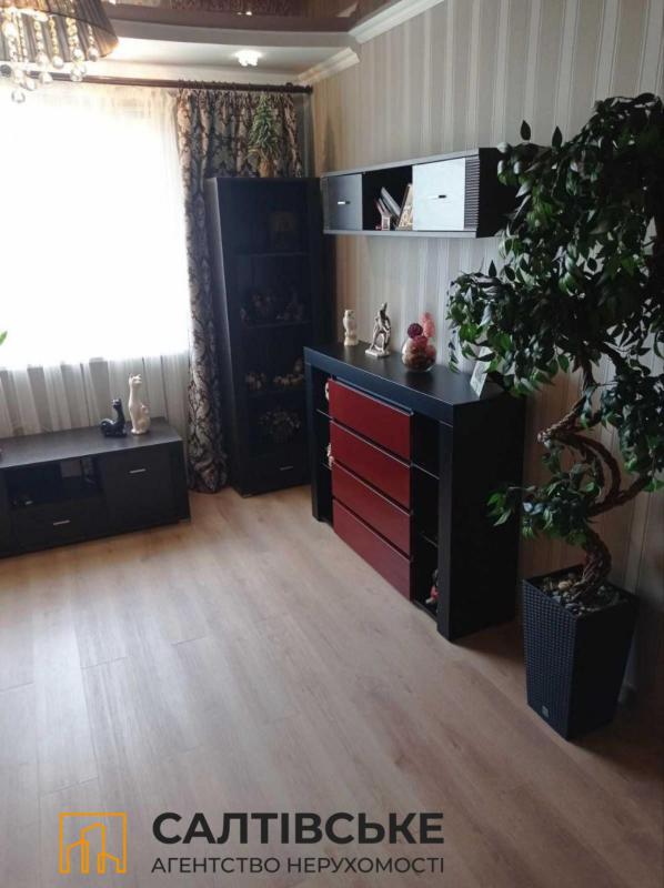 Продаж 3 кімнатної квартири 68 кв. м, Салтівське шосе 246