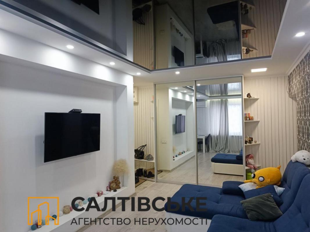 Продаж 3 кімнатної квартири 65 кв. м, Академіка Павлова вул. 162в