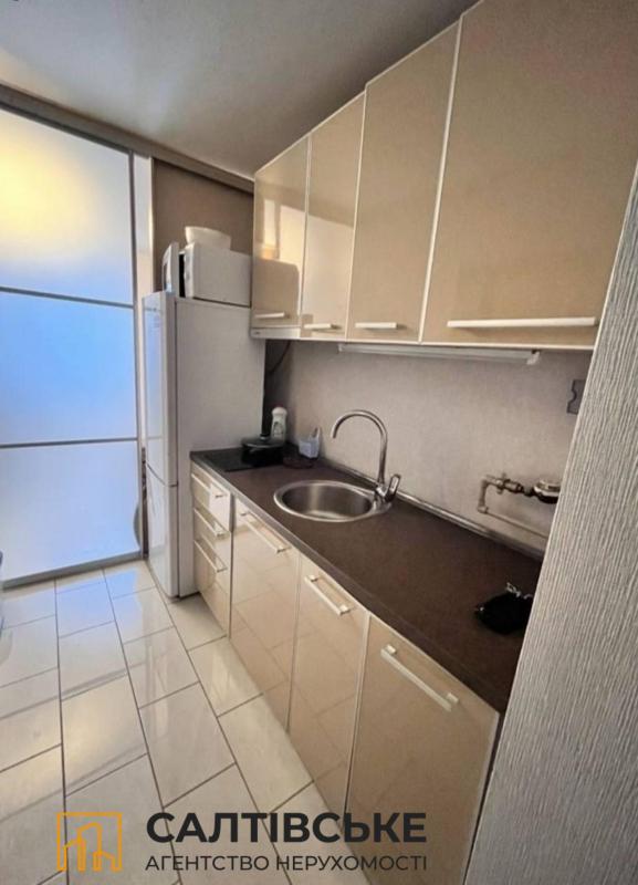 Продажа 1 комнатной квартиры 18 кв. м, Черновицкая ул. 5