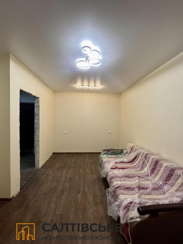 Продаж 1 кімнатної квартири 35 кв. м, Драгоманова вул. 6г