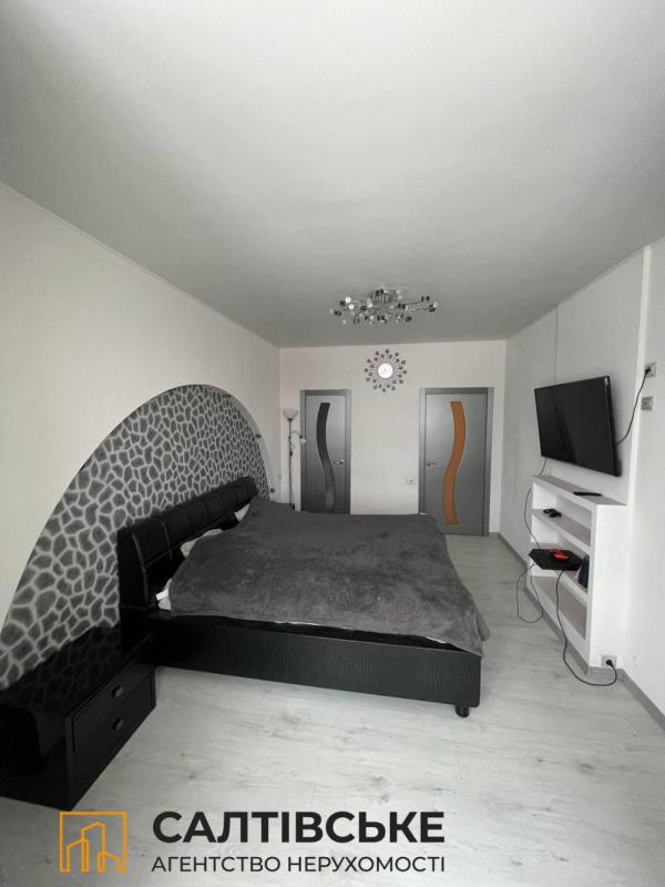 Sale 2 bedroom-(s) apartment 92 sq. m., Akademika Pavlova Street 142б