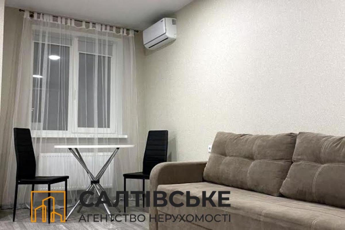 Продаж 1 кімнатної квартири 33 кв. м, Академіка Барабашова вул. 10в