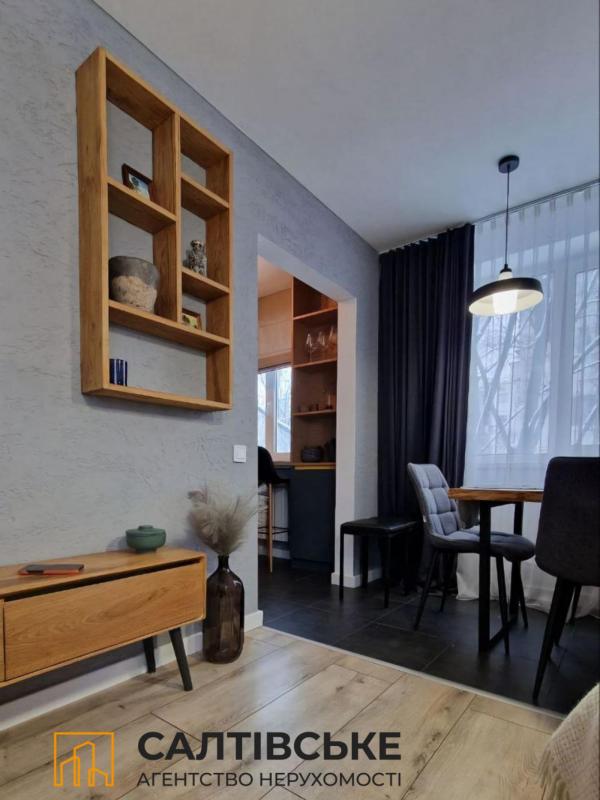 Sale 3 bedroom-(s) apartment 62 sq. m., Valentynivska street 23в