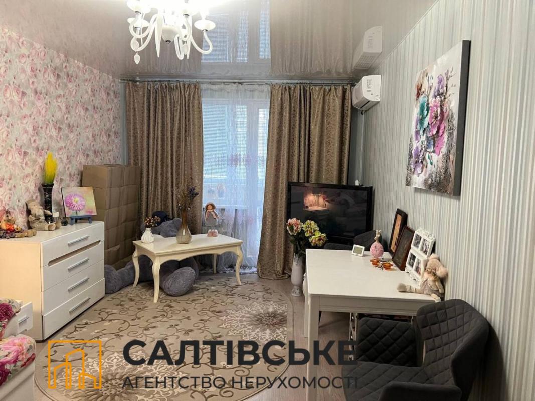 Продажа 1 комнатной квартиры 36 кв. м, Амосова ул. 1