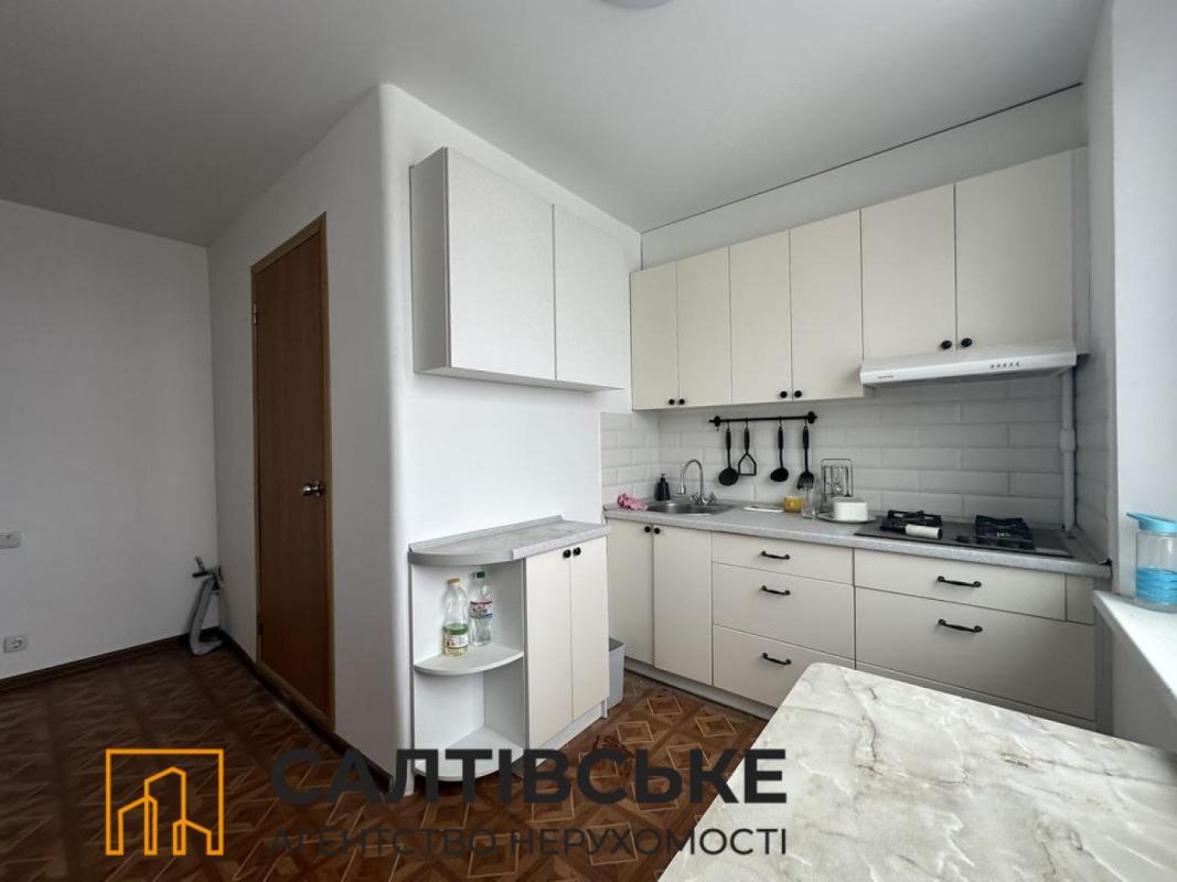 Sale 2 bedroom-(s) apartment 45 sq. m., Heroiv Pratsi Street 4