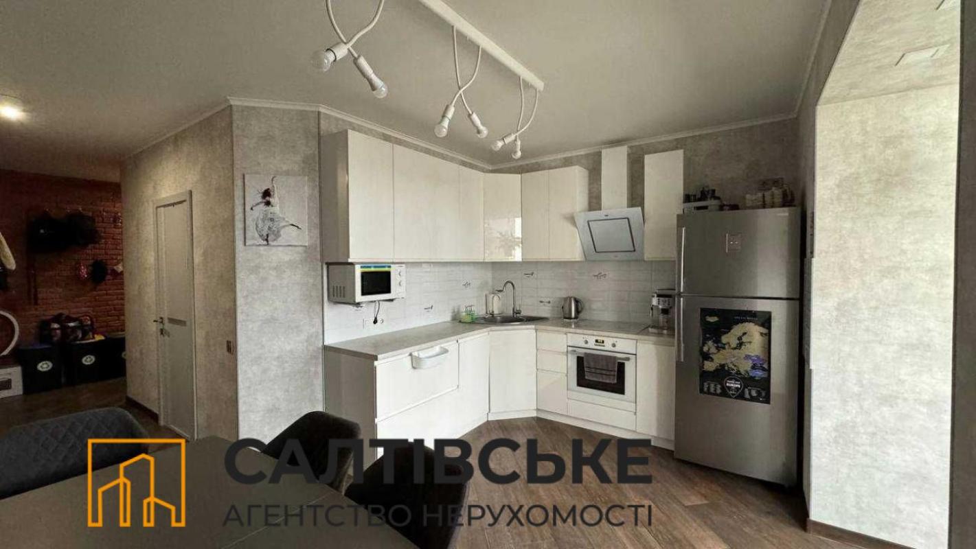 Sale 2 bedroom-(s) apartment 75 sq. m., Hvardiytsiv-Shyronintsiv Street 30