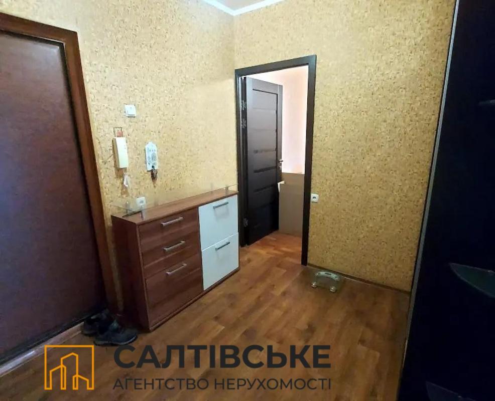 Sale 2 bedroom-(s) apartment 47 sq. m., Hvardiytsiv-Shyronintsiv Street 49а