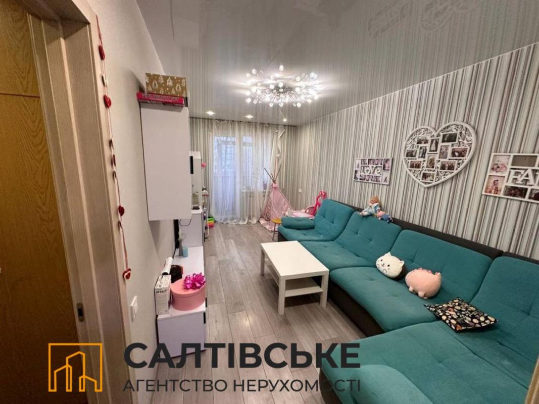 Продаж 3 кімнатної квартири 64 кв. м, Академіка Павлова вул. 132в