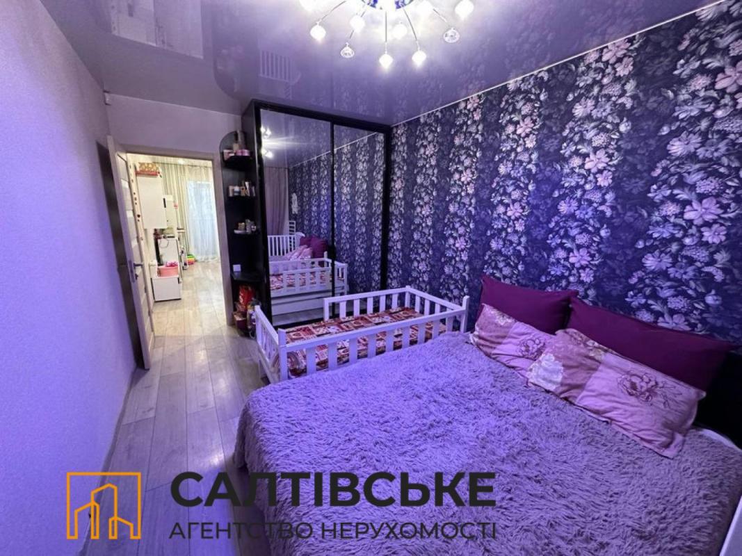 Продаж 3 кімнатної квартири 64 кв. м, Академіка Павлова вул. 132в