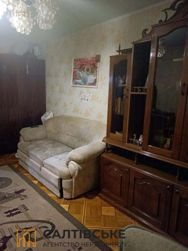 Продаж 3 кімнатної квартири 65 кв. м, Валентинівська вул. (Блюхера) 26