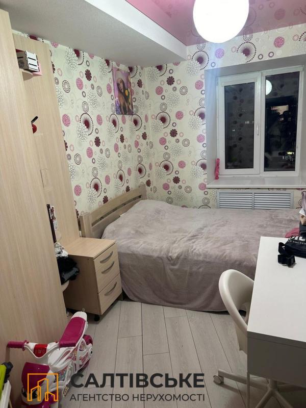 Sale 3 bedroom-(s) apartment 68 sq. m., Poznanska Street 2