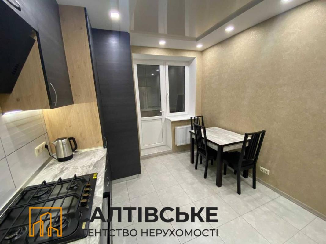 Продажа 1 комнатной квартиры 45 кв. м, Кричевского ул. 34