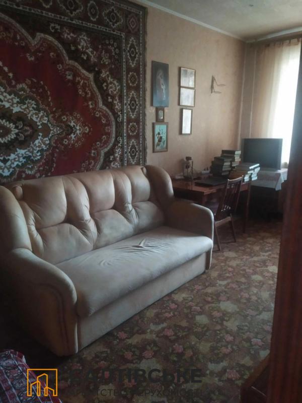 Sale 3 bedroom-(s) apartment 64 sq. m., Heroiv Pratsi Street 28