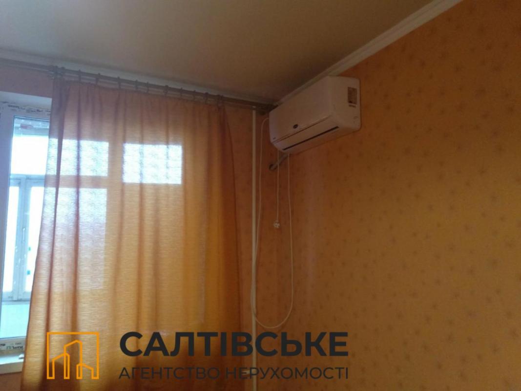 Sale 1 bedroom-(s) apartment 33 sq. m., Druzhby Narodiv Street 267