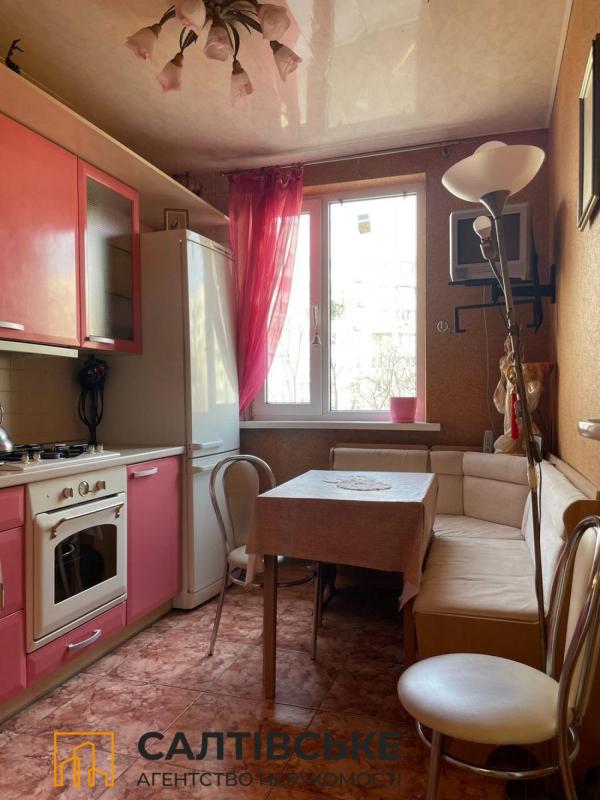 Sale 3 bedroom-(s) apartment 70 sq. m., Druzhby Narodiv Street 221