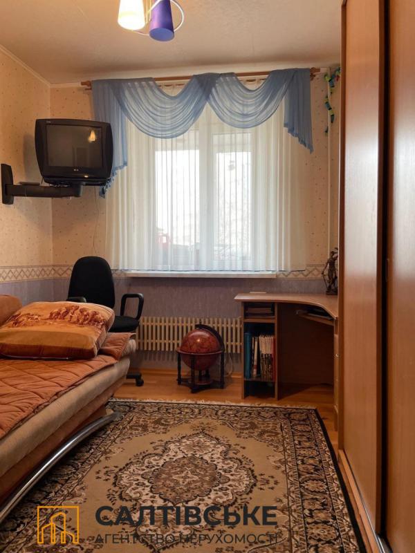 Продаж 3 кімнатної квартири 70 кв. м, Дружби Народів вул. 221