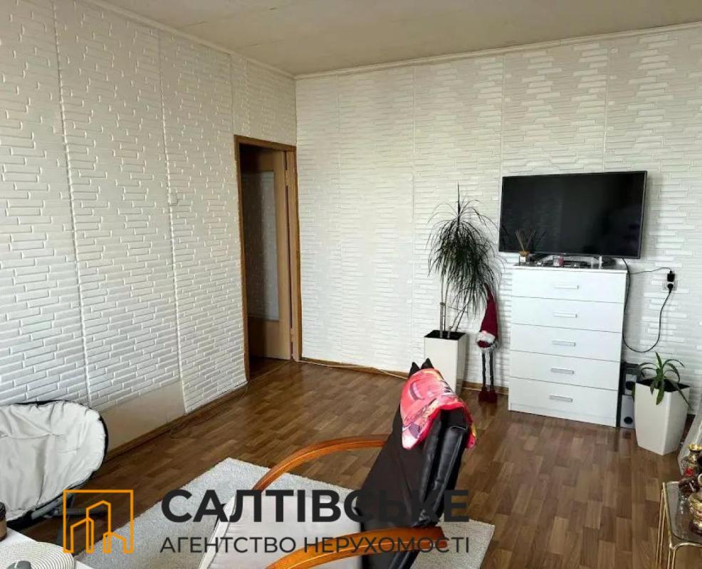 Продажа 2 комнатной квартиры 50 кв. м, Амосова ул. 19