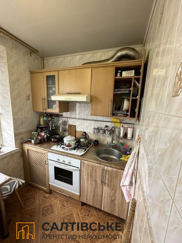 Sale 3 bedroom-(s) apartment 65 sq. m., Hvardiytsiv-Shyronintsiv Street 63