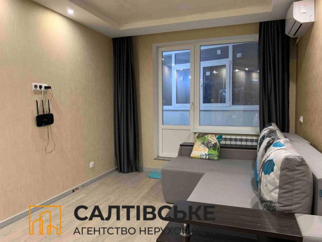 Sale 1 bedroom-(s) apartment 33 sq. m., Svitla Street 19