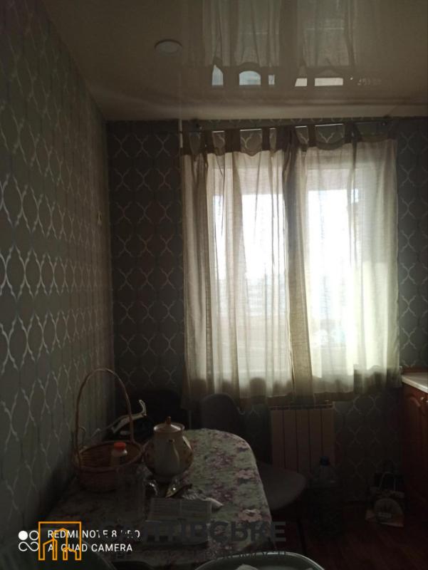 Продаж 3 кімнатної квартири 72 кв. м, Гвардійців-Широнінців вул. 125