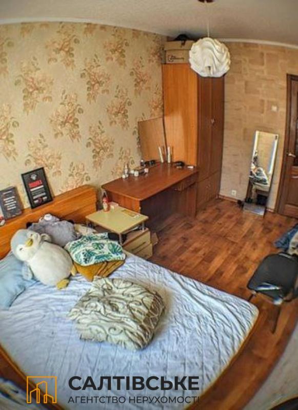 Продажа 4 комнатной квартиры 65 кв. м, Гвардейцев-Широнинцев ул. 59а